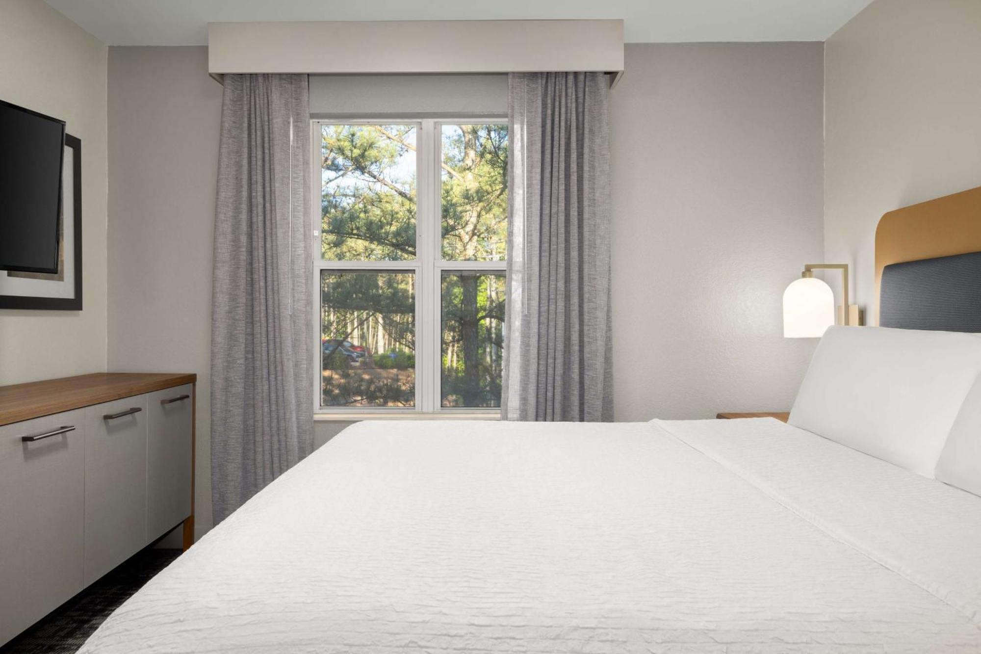 Homewood Suites By Hilton Atlanta-Alpharetta Exterior photo